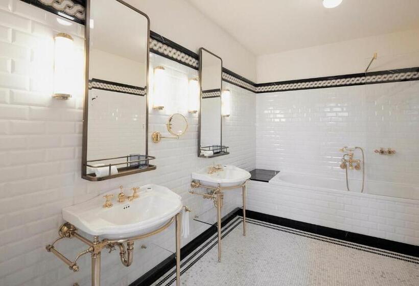 プレジデントスイートルーム, Callas House