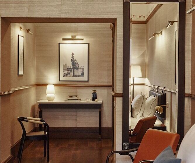 ジュニアスイート, Callas House