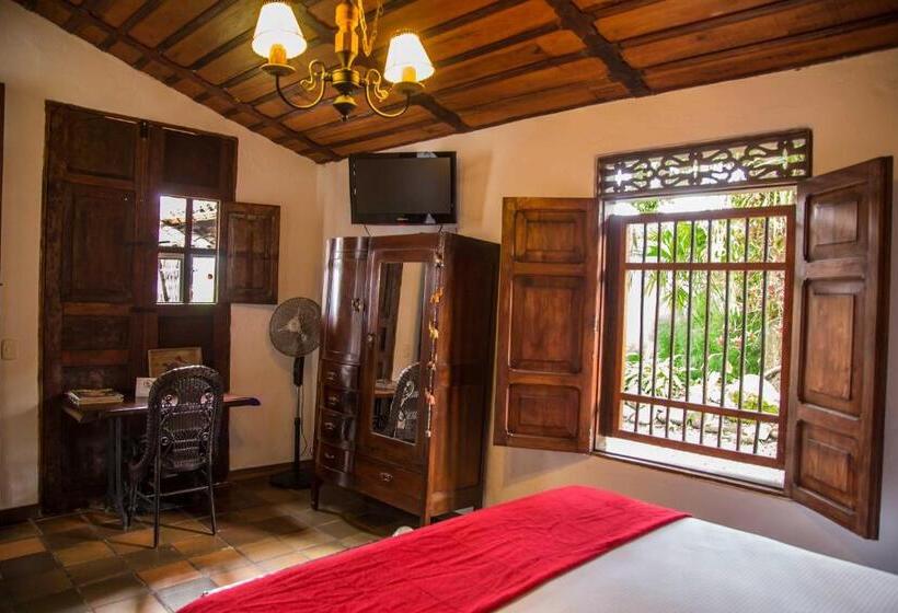 标准间, Delirio Campestre