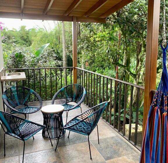 デラックススイート, Delirio Campestre