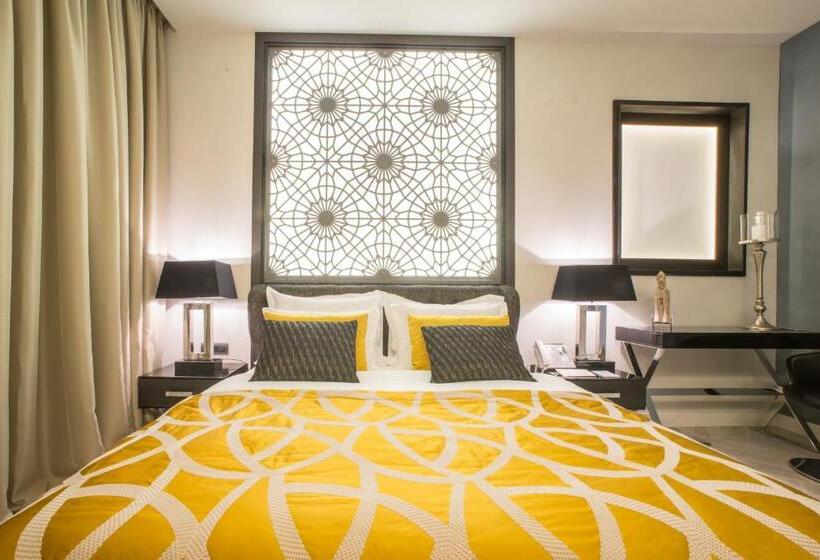 اتاق سوپریور, Forza Terra