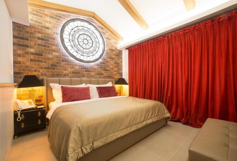 سوییت جونیور, Forza Terra