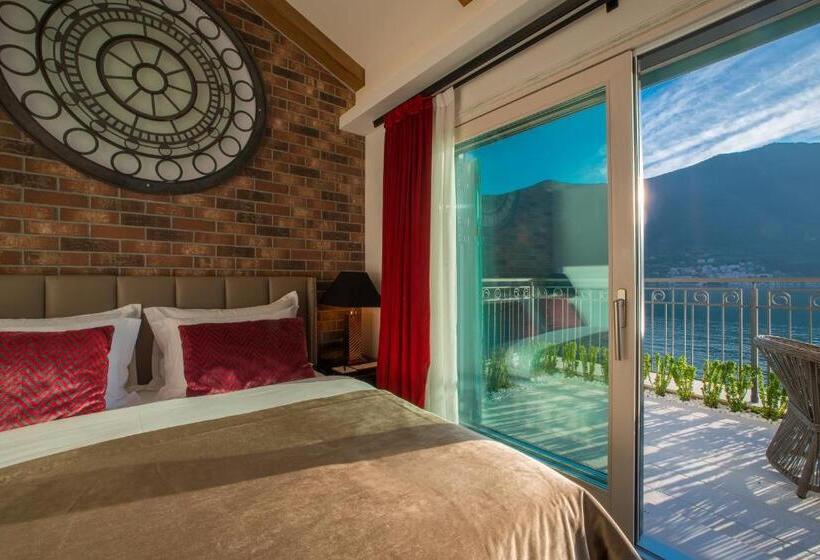 سوییت جونیور, Forza Terra