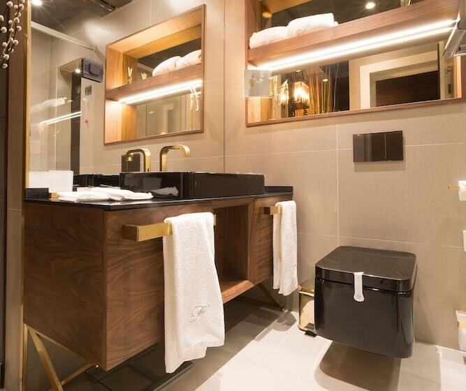 سوییت جونیور, Forza Terra