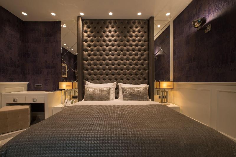 اتاق استاندارد, Forza Terra