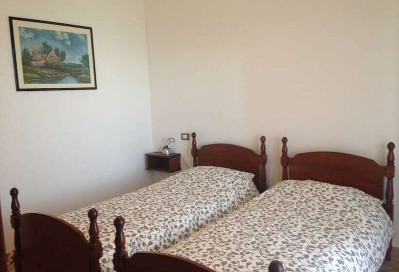 豪华湖景房, Garni Marika