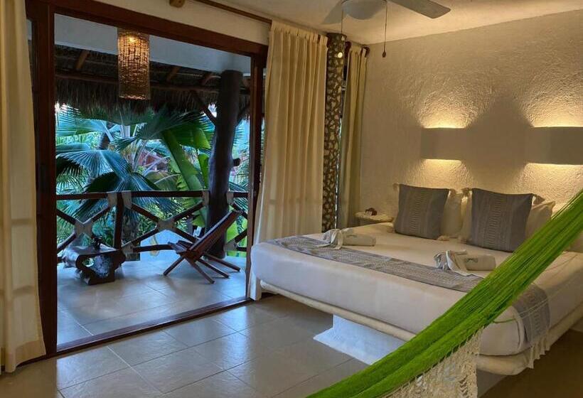 带大床的高级房间, Para Ti Adults Only