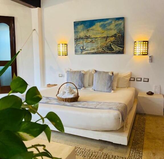 带大床的标准间, Para Ti Adults Only