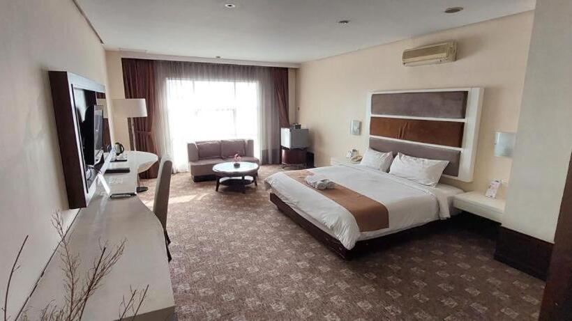 جناح إدارى, President Executive Club