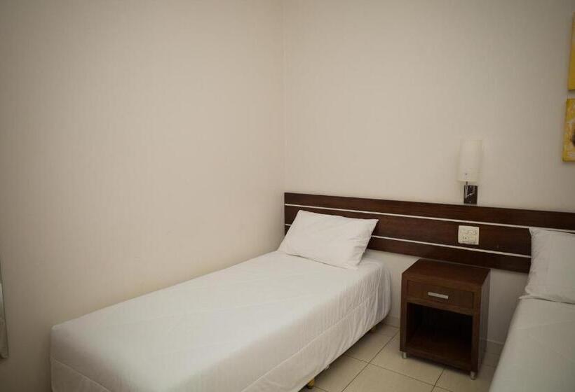 高级客房, Real Palace