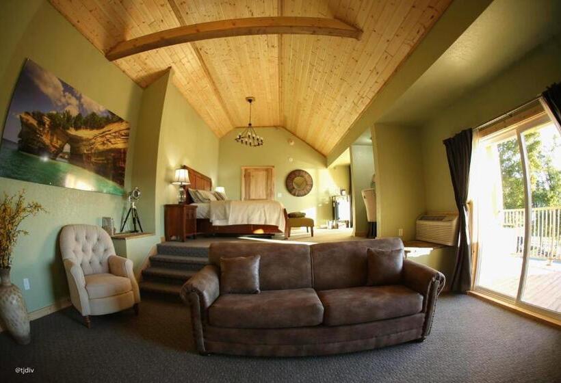 带阳台套房, Roam Inn