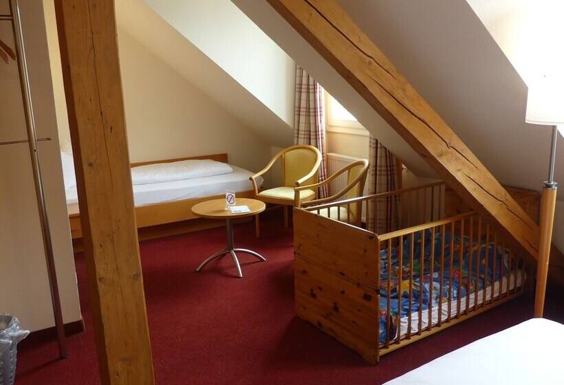 חדר סטנדרט לשלושה, Landgasthaus Hotel Eggert