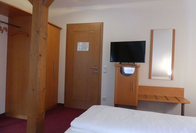 标准三人间, Landgasthaus Hotel Eggert
