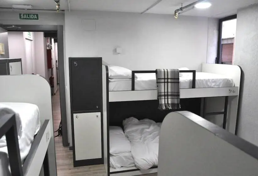 ルームシェアのワンベッド, Quartier Bilbao Hostel Casco Viejo