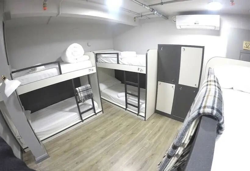 ルームシェアのワンベッド, Quartier Bilbao Hostel Casco Viejo