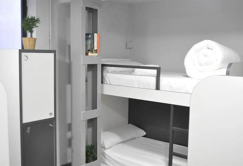 ルームシェアのワンベッド, Quartier Bilbao Hostel Casco Viejo
