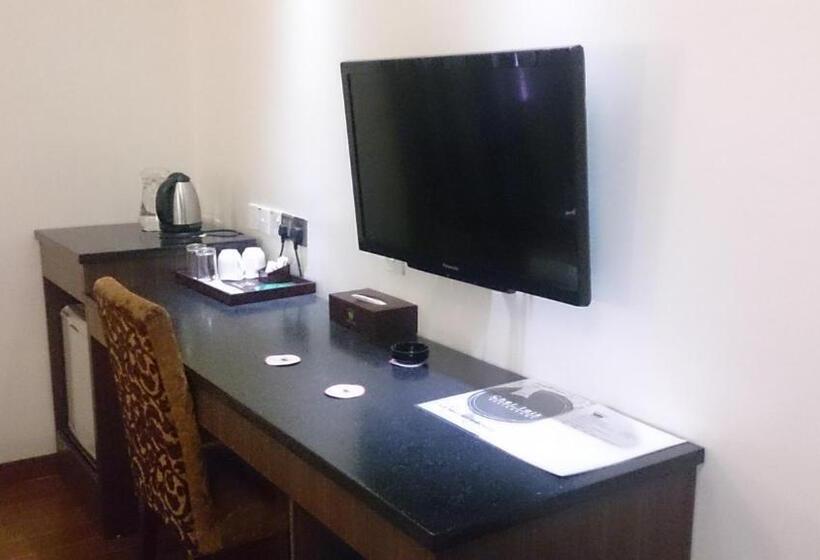 חדר סופריור, & Apartment Ambassador 3