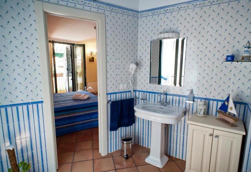 חדר סטנדרט עם מרפסת, Cetara   Albergo Diffuso