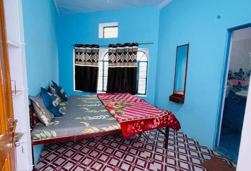 חדר אקונומי, Mayur Guest House