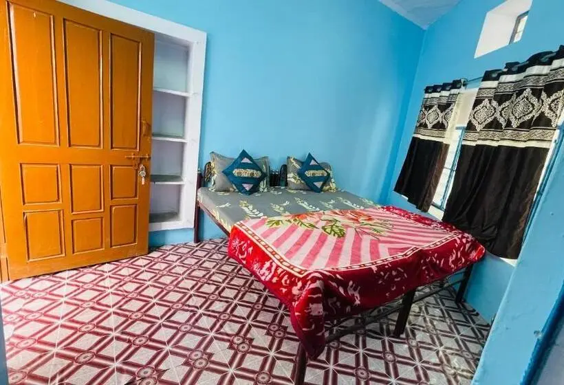 Chambre Economy, Mayur Guest House