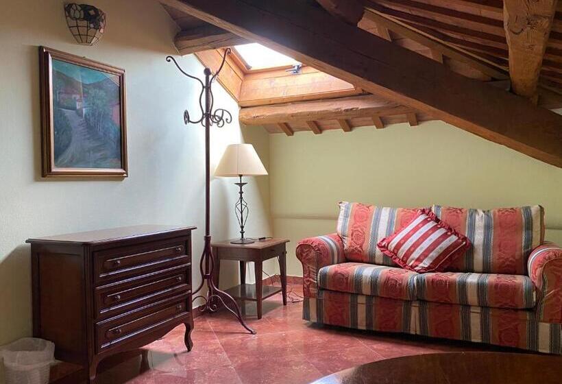 جناح سرير كينج, Dama Estense