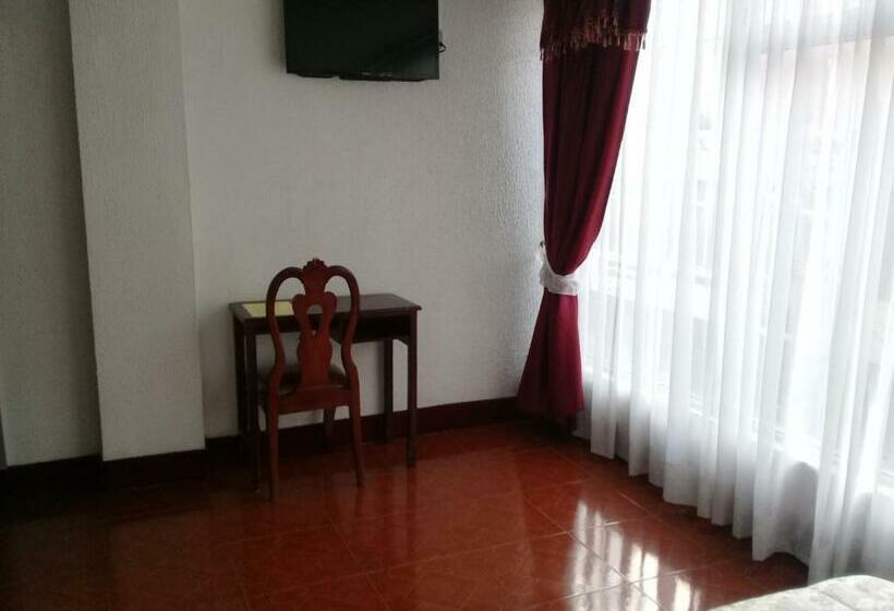 غرفة قياسية فردية, Espindola