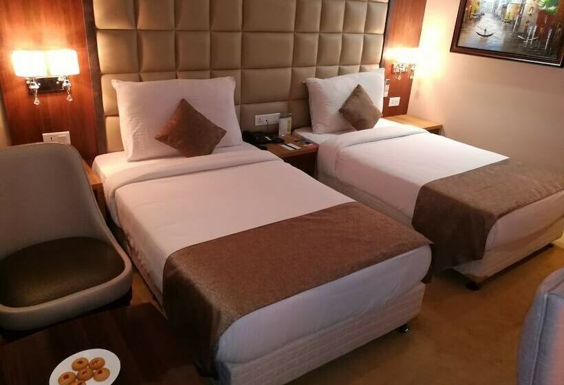 اتاق لوکس, Hide Away Suites