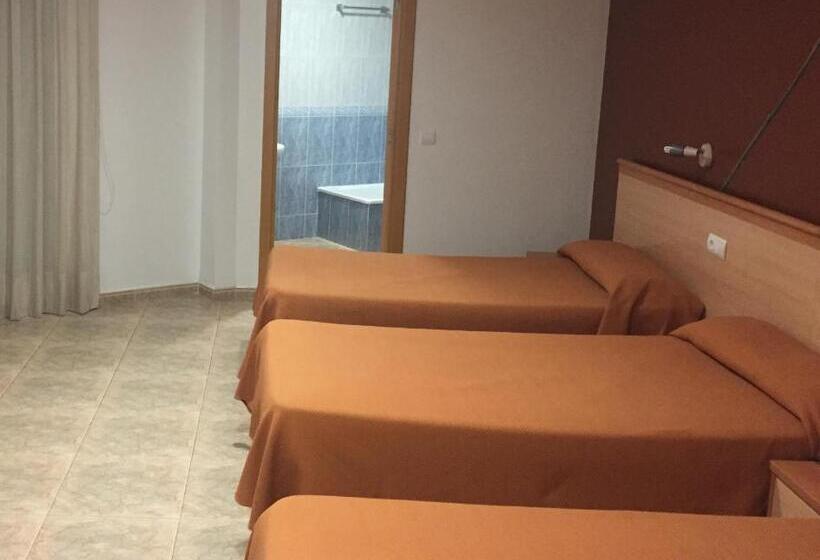 Quarto Triplo Estandar, Mediterrani Blau