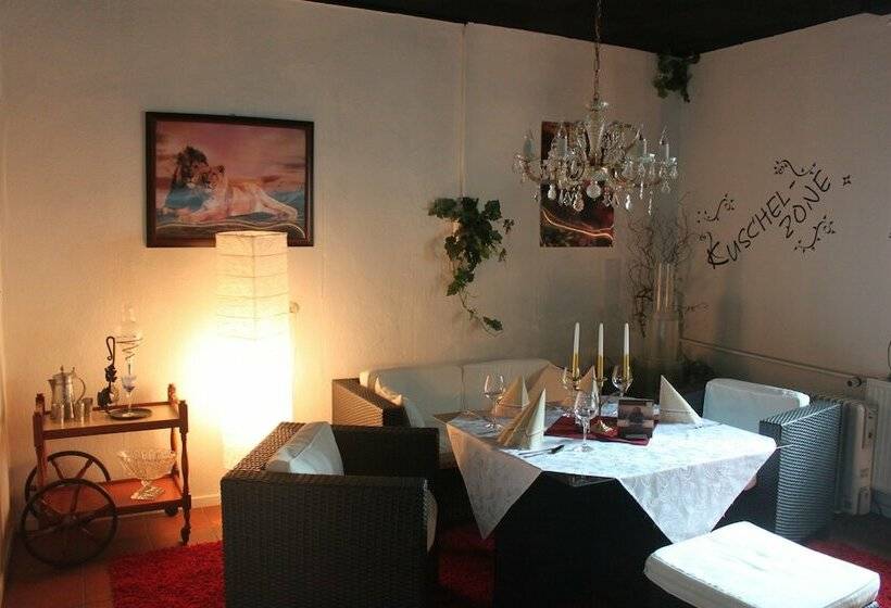 חדר סטנדרט לשלושה, Pension Und Restaurant Die Burg