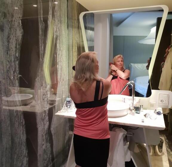 ファミリールーム, Pension Und Restaurant Die Burg