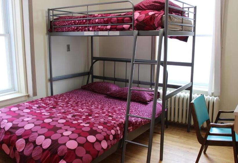スタンダードルーム, Auberge De Jeunesse Magog Orford Hostel