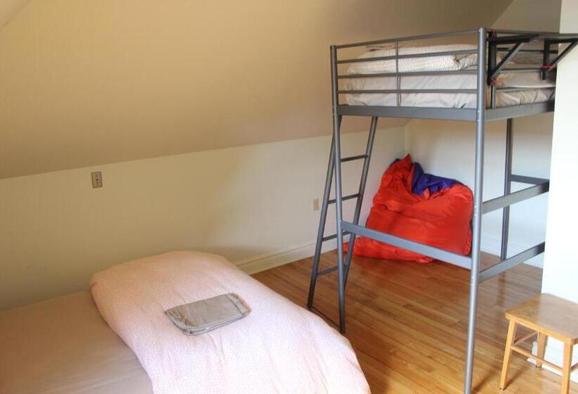 Номер Стандарт, Auberge De Jeunesse Magog Orford Hostel