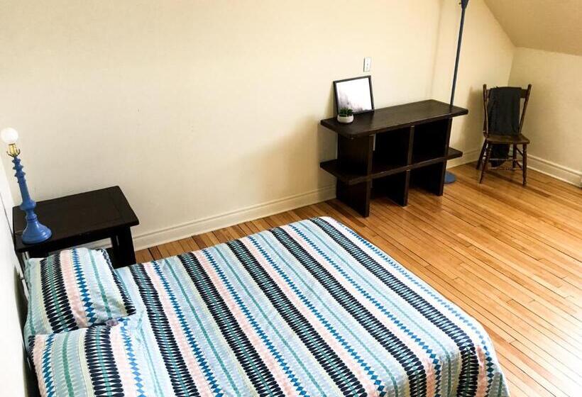 Номер Стандарт, Auberge De Jeunesse Magog Orford Hostel