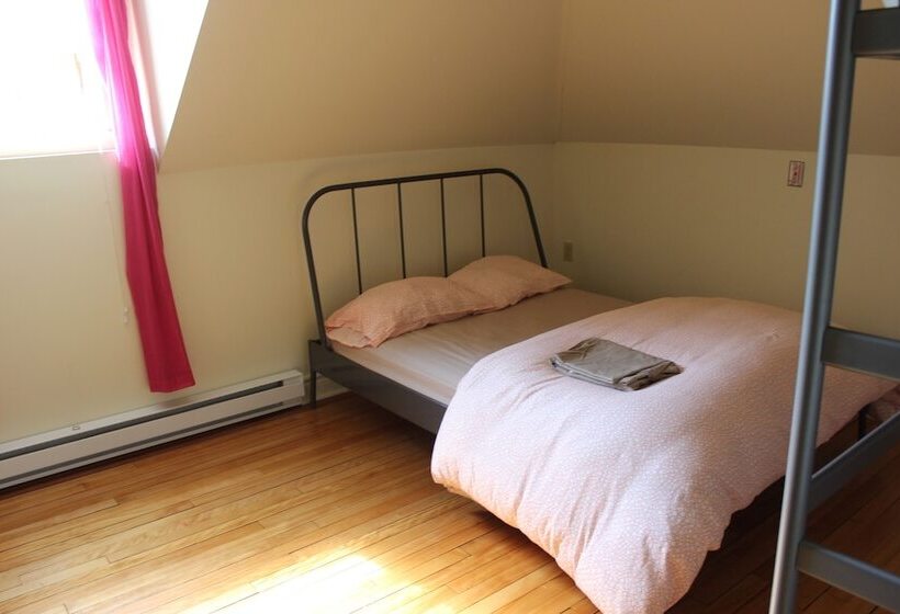 Номер Стандарт, Auberge De Jeunesse Magog Orford Hostel