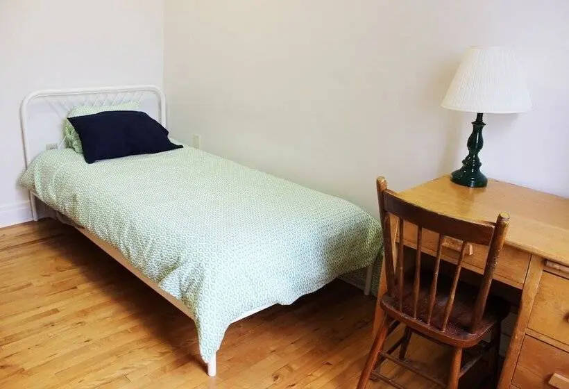 Standard Yhden Hengen Huone, Auberge De Jeunesse Magog Orford Hostel