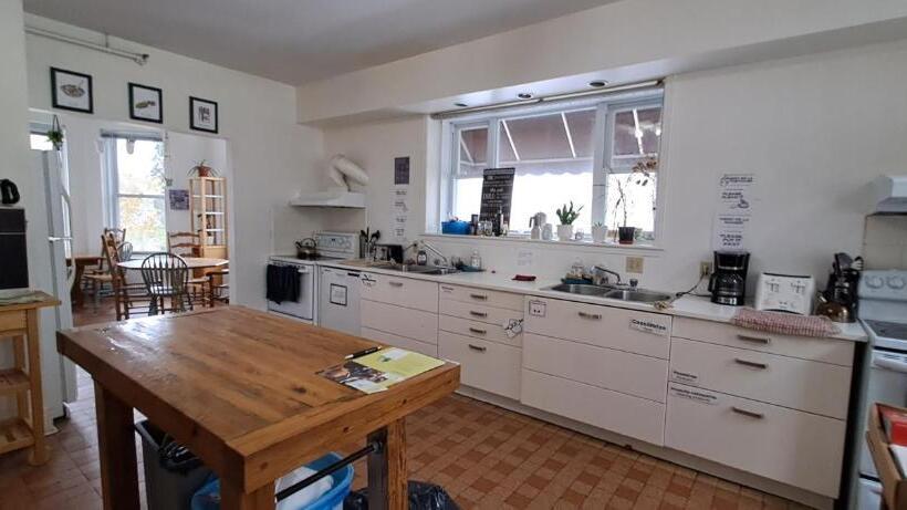 Номер Стандарт, Auberge De Jeunesse Magog Orford Hostel