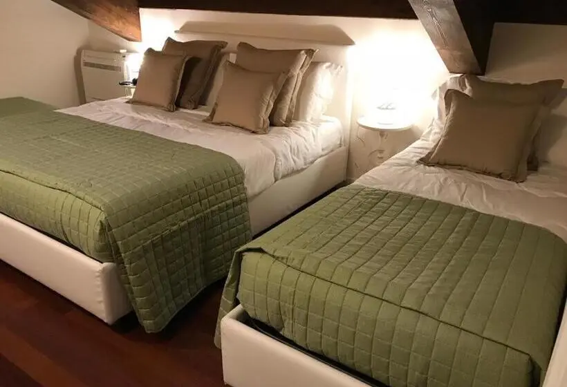 Standard Kolmen Hengen Huone, Principessa Di Savoia