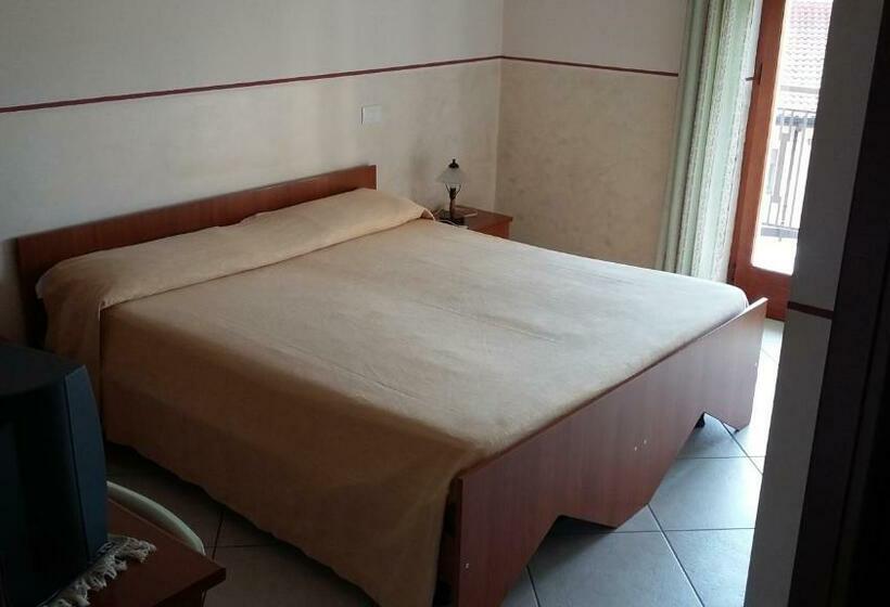 اتاق استاندارد, Caimo Bed Breakfast