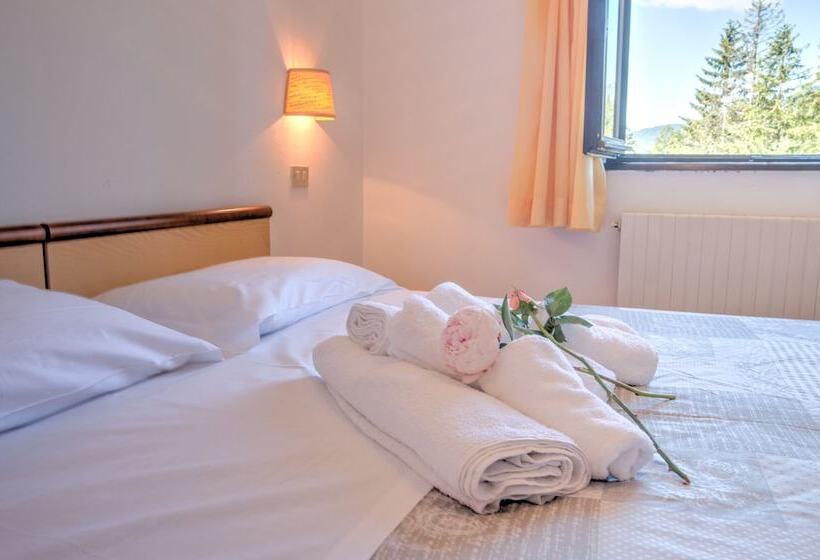 חדר סטנדרט, Club 21