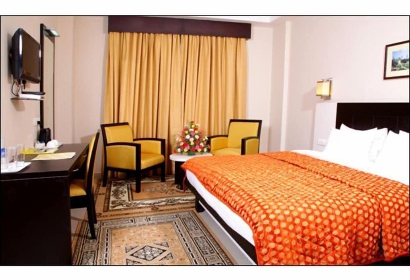 デラックスルーム, Excalibur