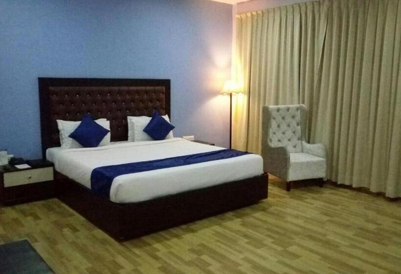 行政套房, The Kannelite