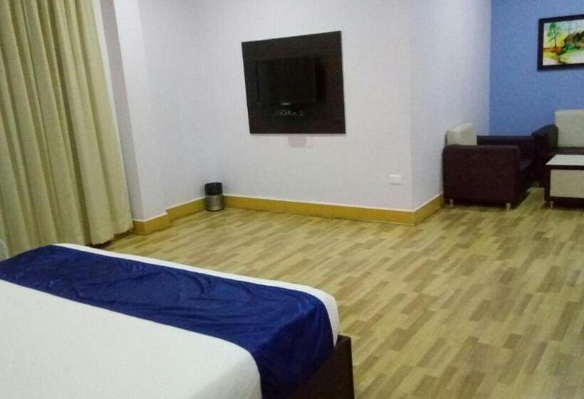 行政套房, The Kannelite