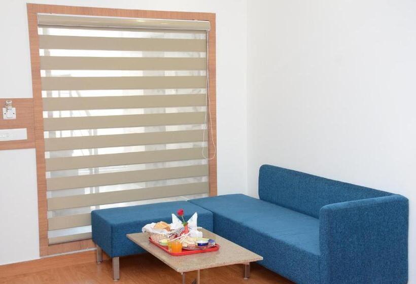 סוויטה אקזקיוטיב, Sparrow Hotel Managed By Siara Sariska Alwar