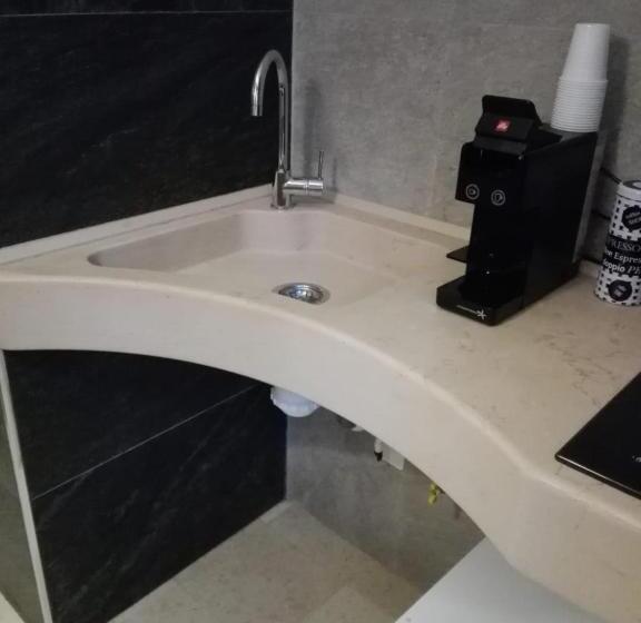 استودیو خانوادگی, B&b Casa Dilillo