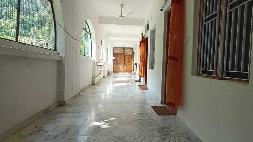 スタンダードルーム, Swami Samarpan Ashram