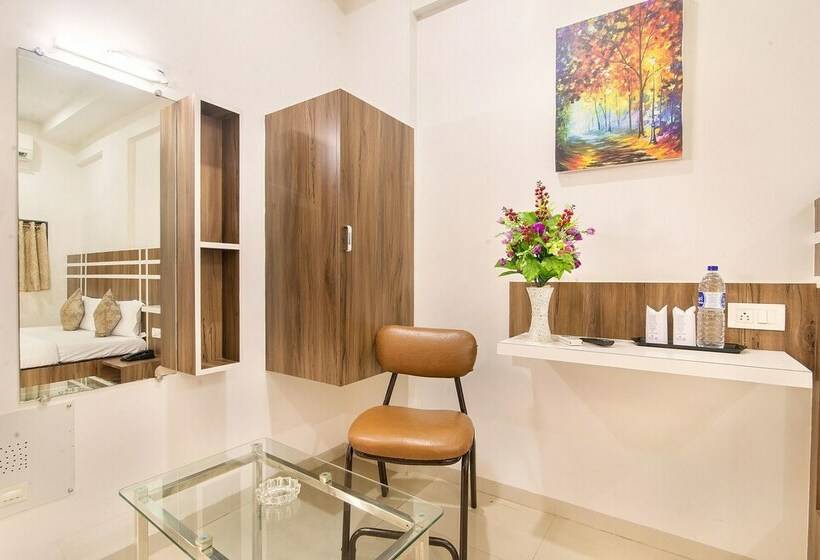 豪华房间, Satkar