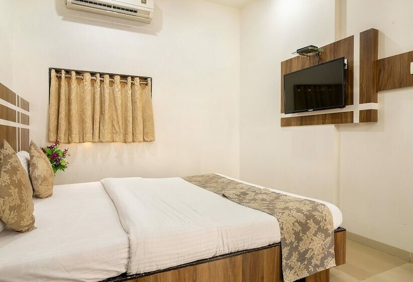 豪华房间, Satkar