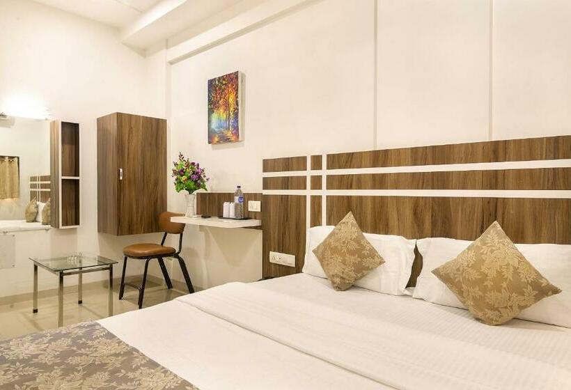 豪华房间, Satkar