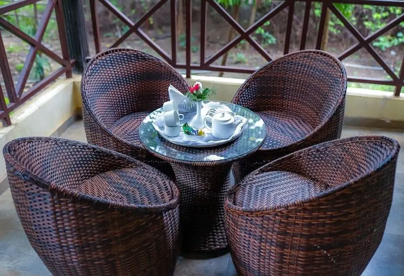 プレミアムルーム, Jharna Resort Navegaon Gate