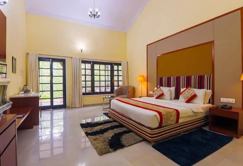 プレミアムルーム, Jharna Resort Navegaon Gate